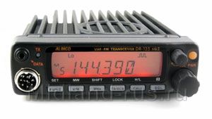 Alinco DR-135T, вид на автомобильную радиостанцию