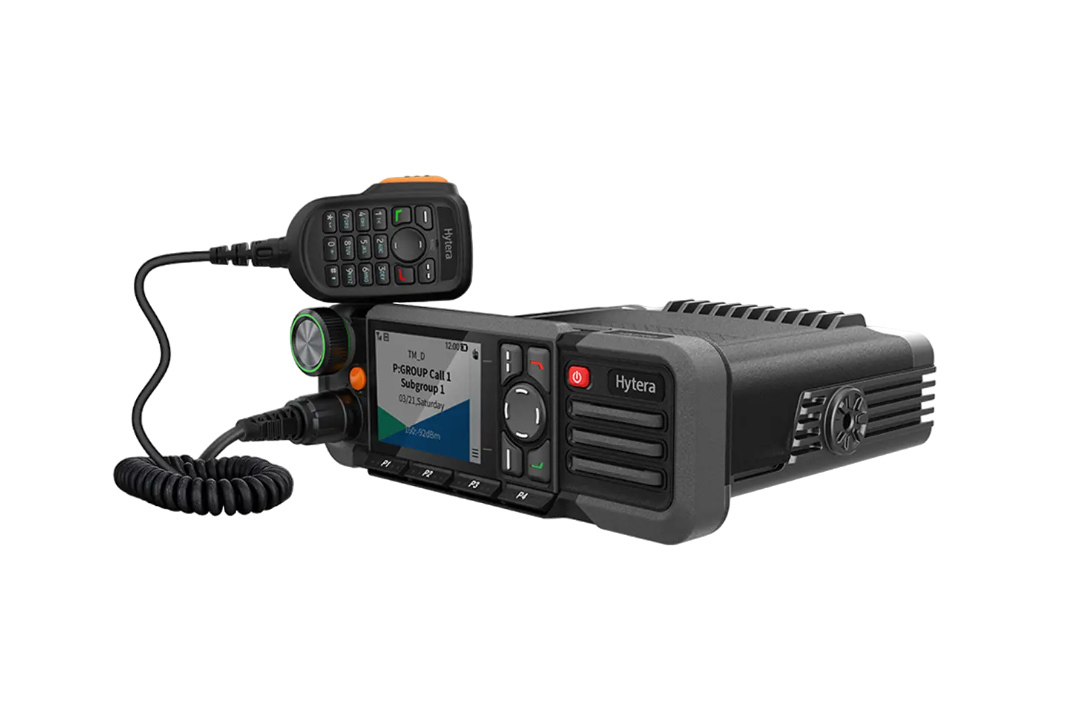 Hytera HM785 UHF HIGH, комплектный вид
