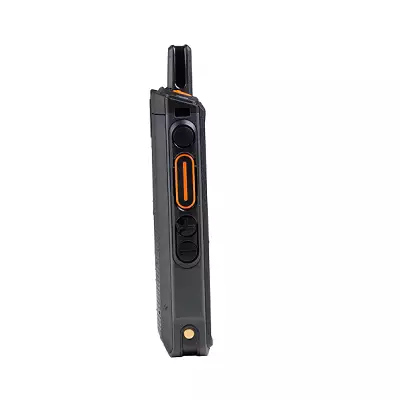 Hytera PNC-380, второй ракурс