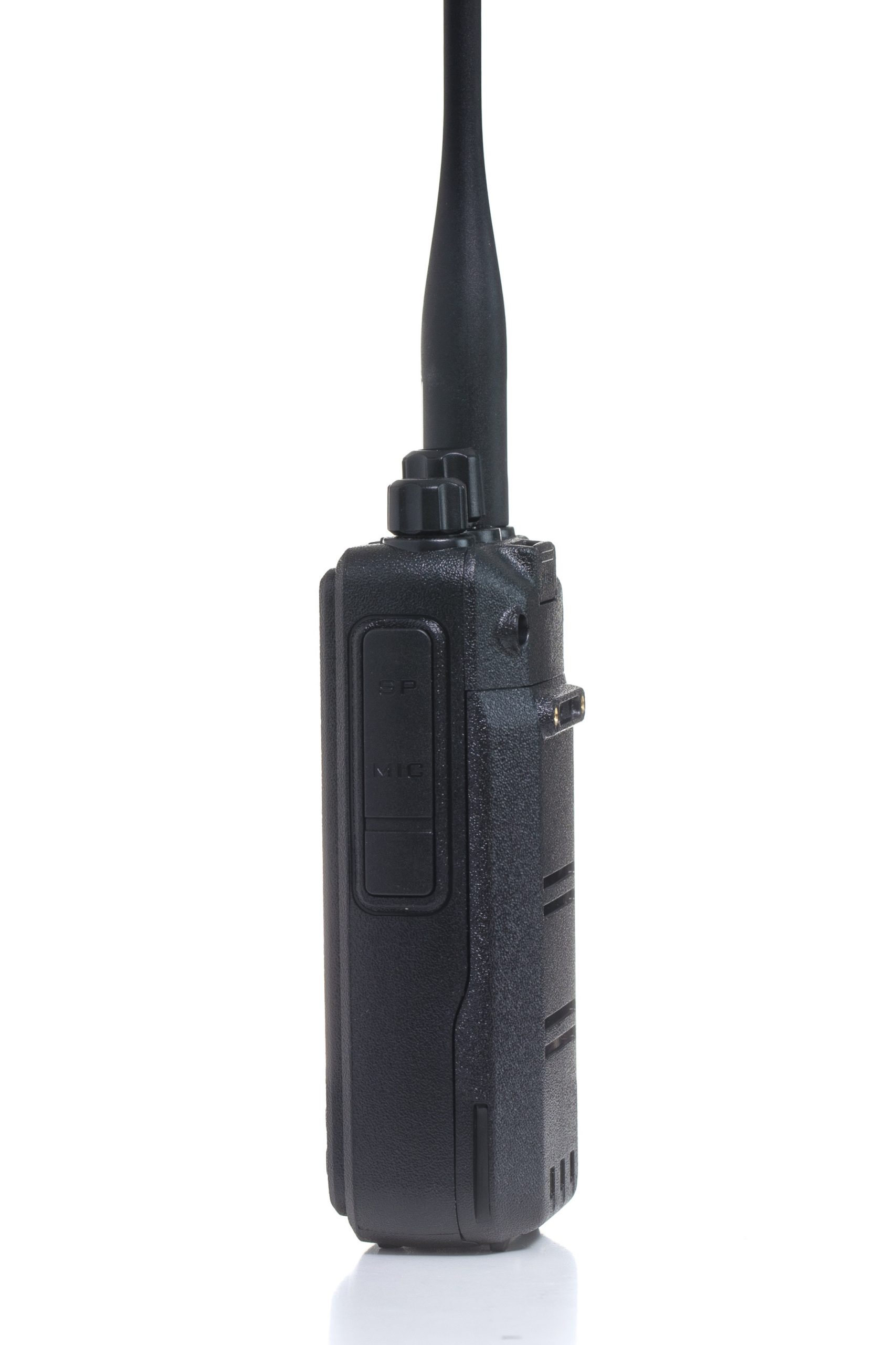 Comrade R7 DMR, боковой ракурс