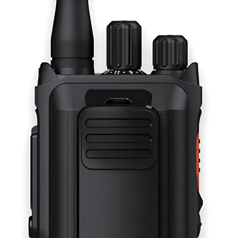 Hytera HP565 VHF GPS, боковой ракурс