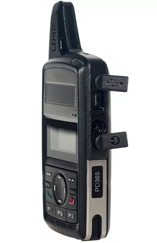 Hytera PD-365, вид дисплея и корпуса