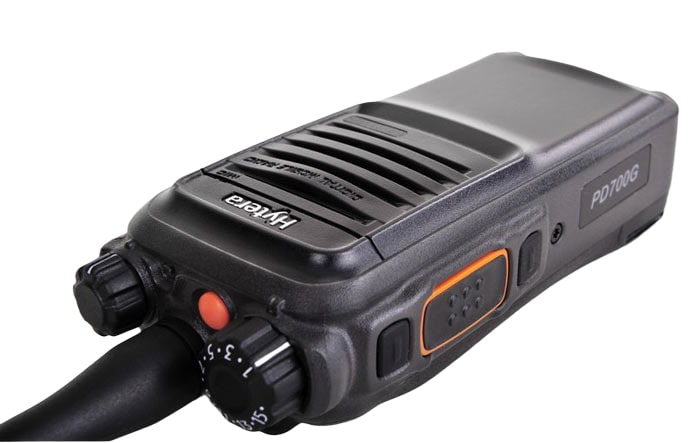 Hytera PD-705G, вид сбоку