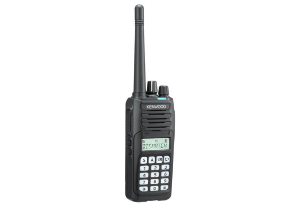 Kenwood NX-1200DE, рация с дисплеем