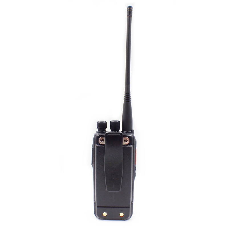 Kirisun DP405 VHF, дисплей и органы управления