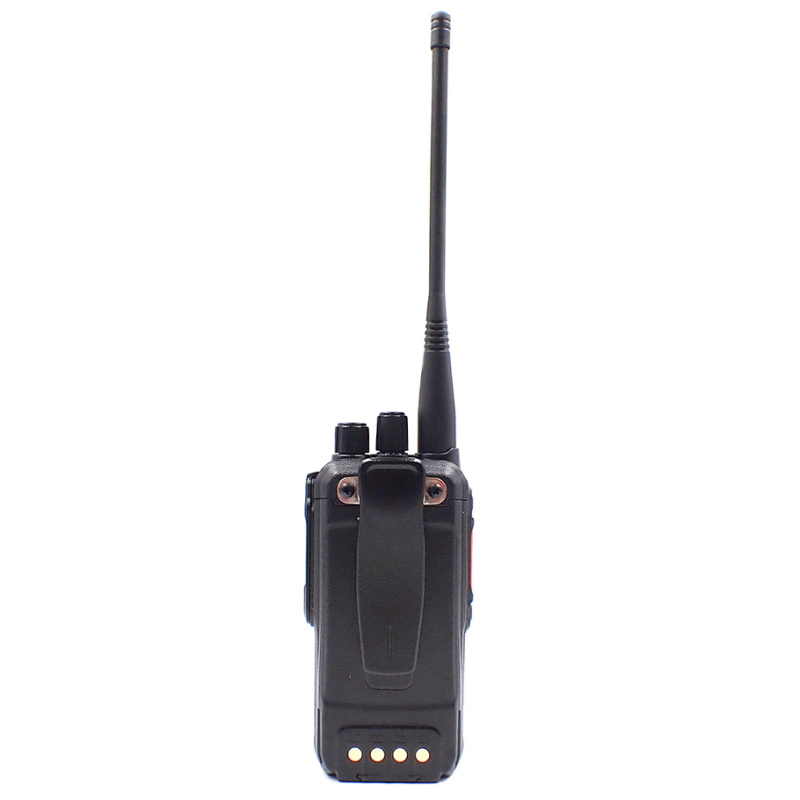 Kirisun DP585 UHF, рация в корпусе