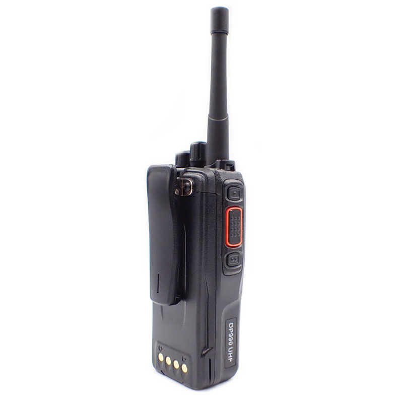Kirisun DP990 UHF, дисплей и клавиатура