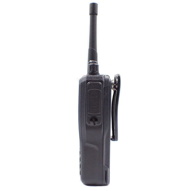 Kirisun DP990 VHF, вид под углом