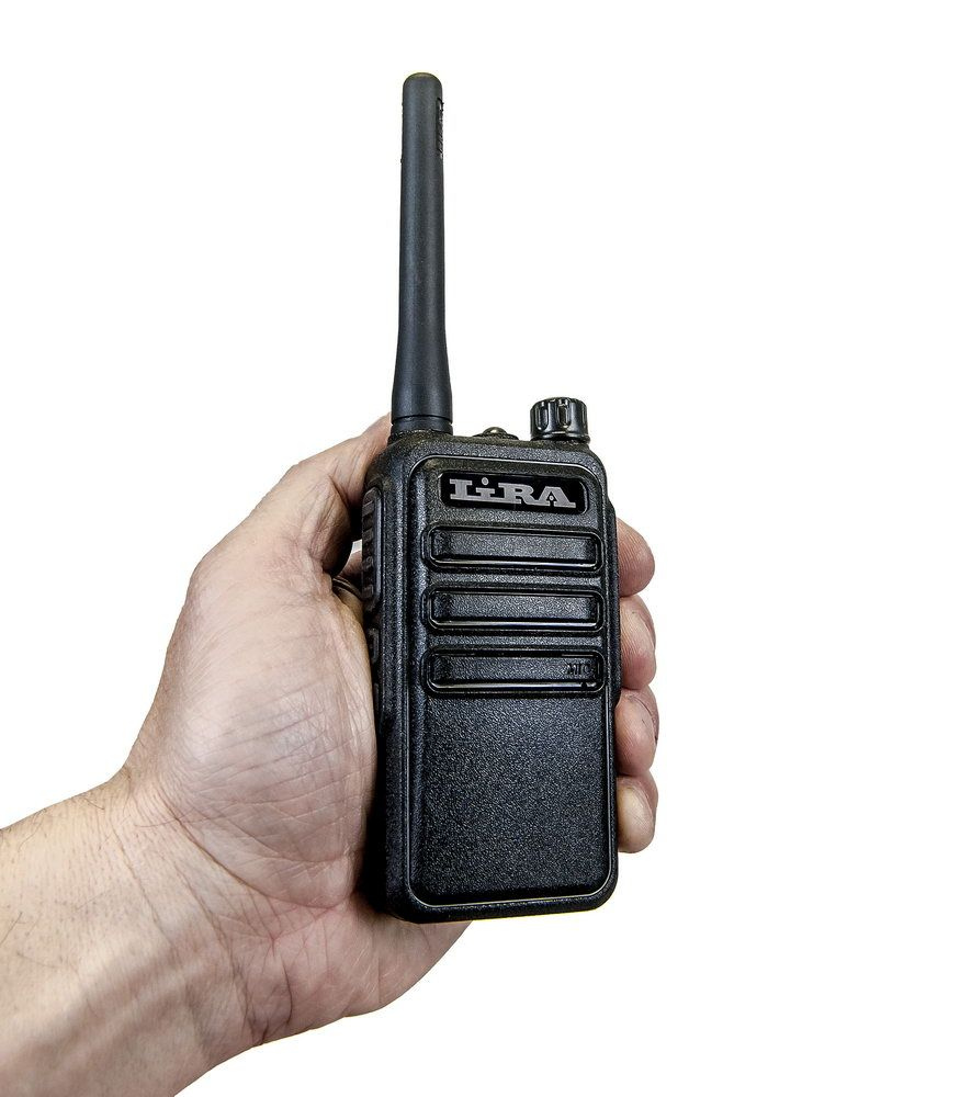 Lira CP-215H, рация крупным планом