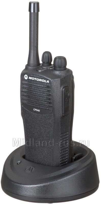 Motorola CP040, корпус и органы управления