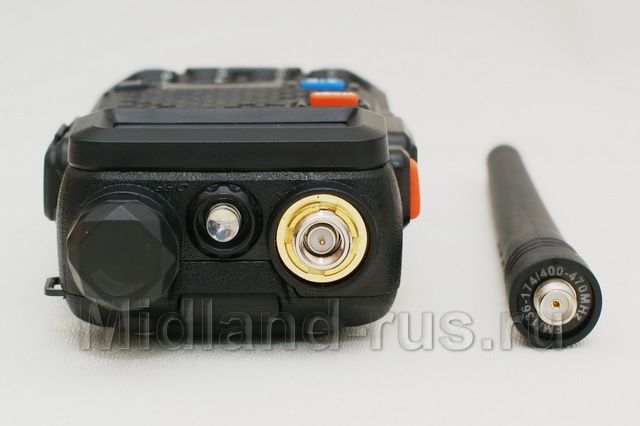 Pofung UV-5R, вид спереди