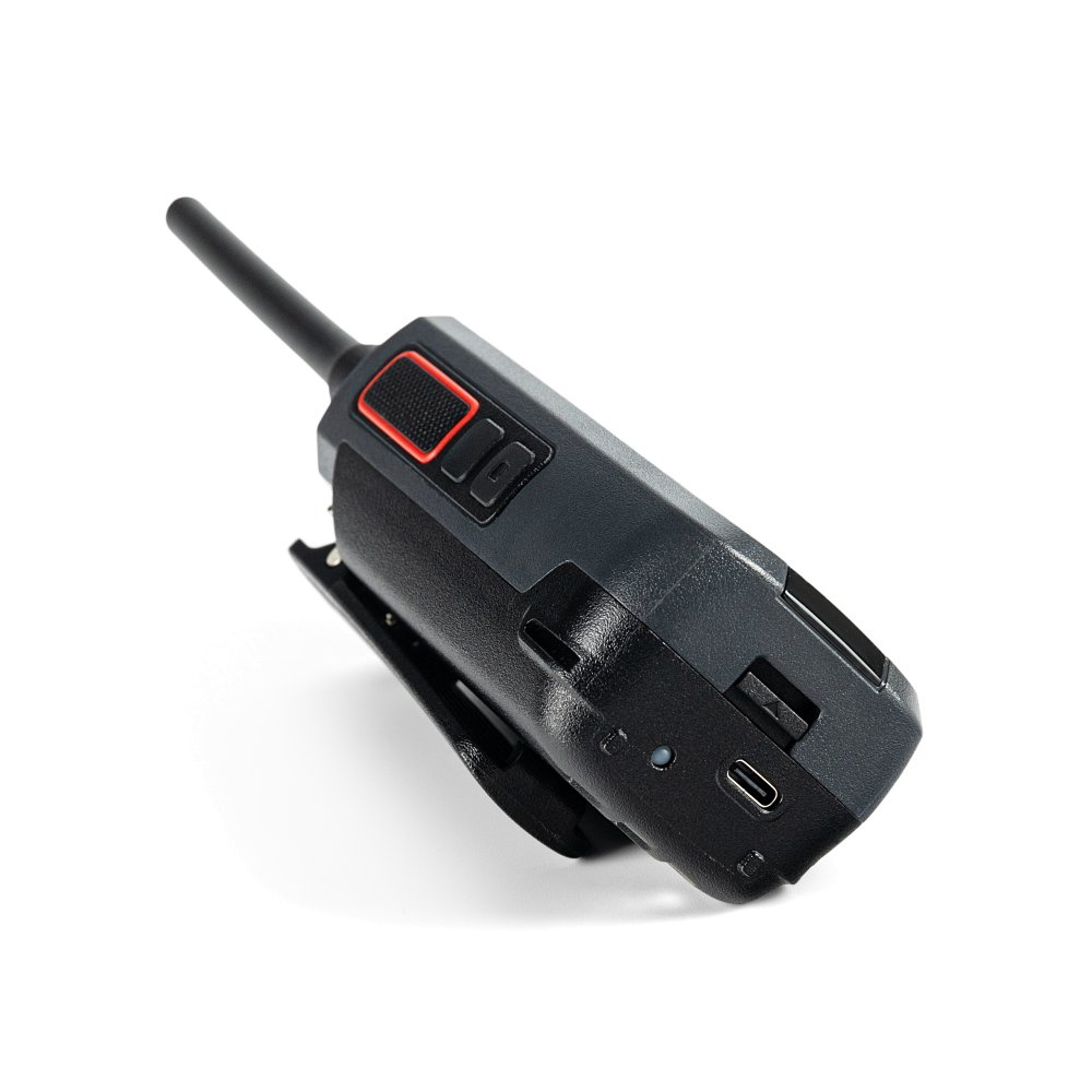 ТЕРЕК РК-322 DMR AES VHF, дисплей и панель