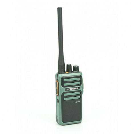 Vostok ST-73 VHF, рация в корпусе