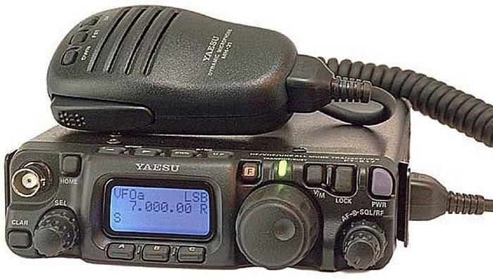 Рация Yaesu FT-817